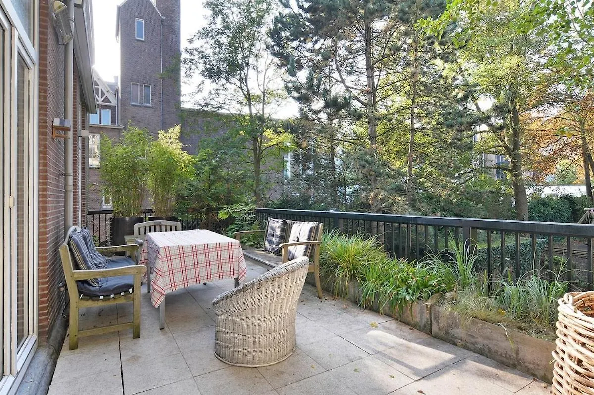 Villa Frans - Free Parking The Hague Netherlands
